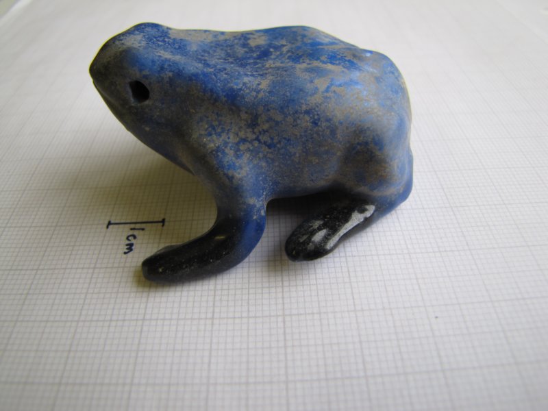 bluepotteryfrogsideview.jpg