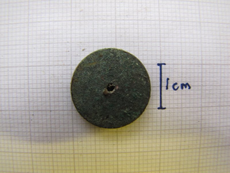 brassorcopperdiscwithholeincentre.jpg