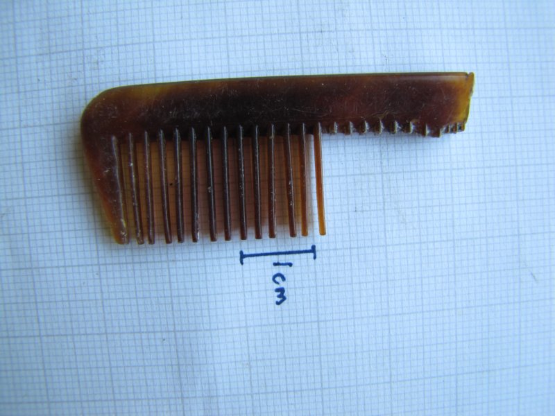 Broken plastic comb
