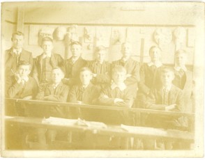 Hanson secondary school, Form IV, in 1909