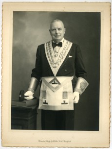 John Eric Lindsey in his freemason's regalia